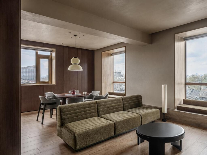 Living area 3, NOA HOTEL BEIJING LONGFU, Beijing