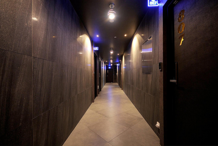 Others 5, Busan Oncheonjang King, Geumjeong