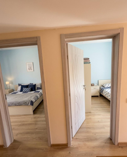 Bedroom 2, MV Cottage 1 - Two-Bedroom Villa, Borjomi