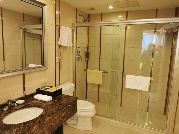 Bathroom 3, Nanjing Central Hotel, Nanjing