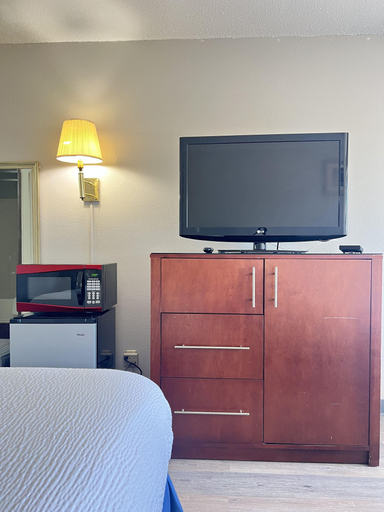 Room 5, DAYS INN BY WYNDHAM, Sumter