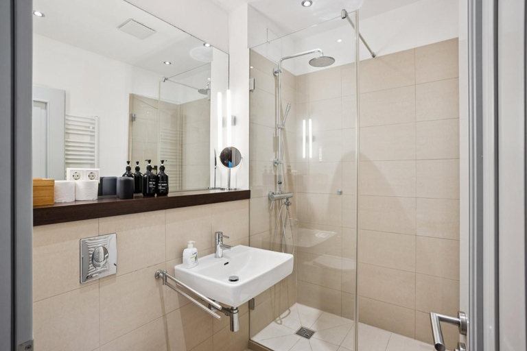 Bathroom 3, Kokon Apartments, Leipzig