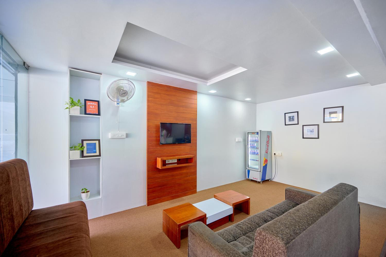 Public Area 3, The Reach Hotel, Ernakulam