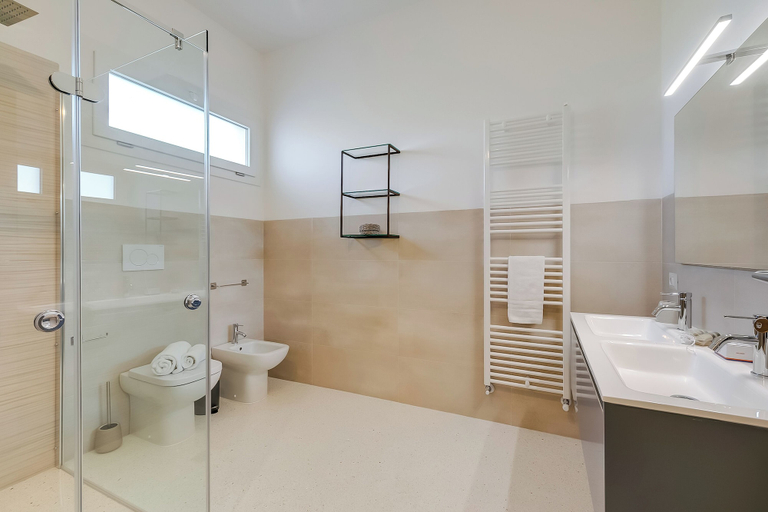 Bathroom 4, Villa Elysium for 10 With Pool Near Gallipoli, Lecce