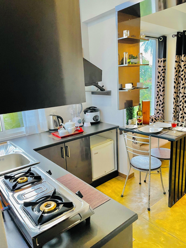 Others 5, 8 Plus Motels, Negombo