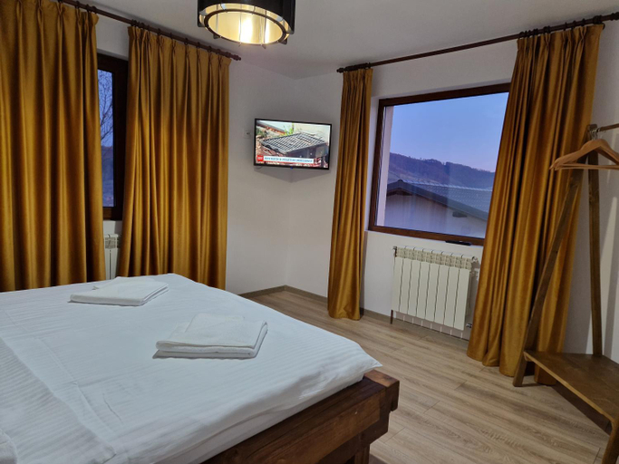 Bedroom 3, Complex Dealu'Frumos, Sita Buzaului