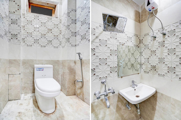 Bathroom, Hotel O Pramod Garden, Varanasi