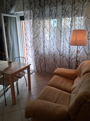Others 4, B&B Salviani, Rome