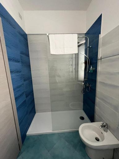 Bathroom, IL DIAMANTE SUL MARE, Cosenza
