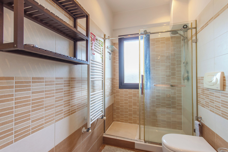 Bathroom 4, Vicere Apartment With AC and Wi-fi, Catania