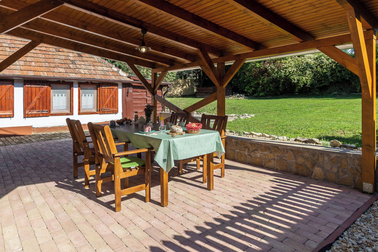 Outdoor dining 3, The Bird of Happiness-heaven on Earth, Hévíz/Keszthely