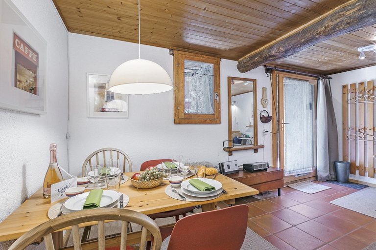 Dining 2, Rustico Stock With Free Wifi, Lugano