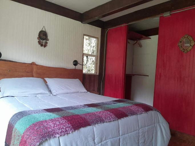 Room 5, Hostal La Minga, Palena