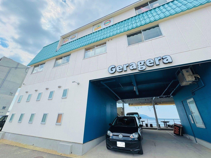 Exterior & Views 2, BeachHouse Geragera, Akashi