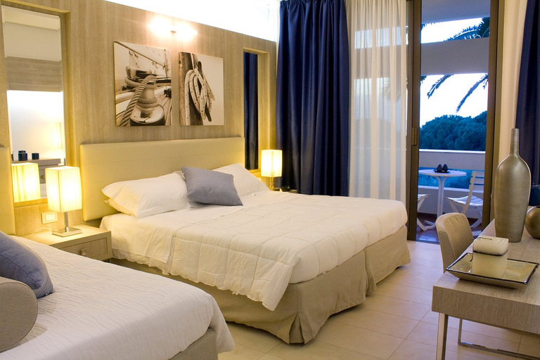 Bedroom 3, MClub Lipari, Agrigento