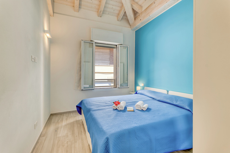 Room 4, Casa del Geco With Terrace and Parking, Imperia