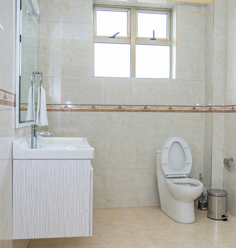 Bathroom 5, 3B Apt at Valley Arcade by Karibu Stays, Dagoretti North