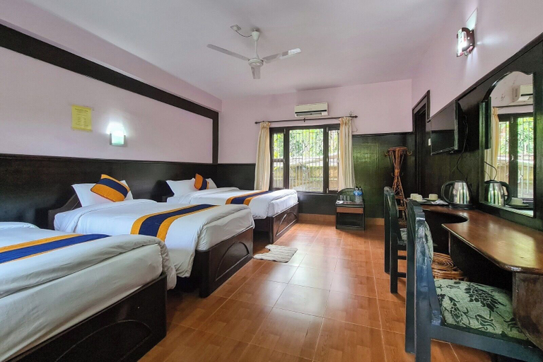 Bedroom, Hotel Monalisa Chitwan, Narayani