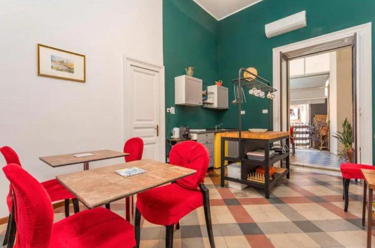 Food & Drinks, DS Apartment, Catania