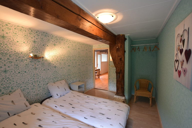 Bedroom 3, Quaint Farmhouse near River in Oosterwijk, Leerdam