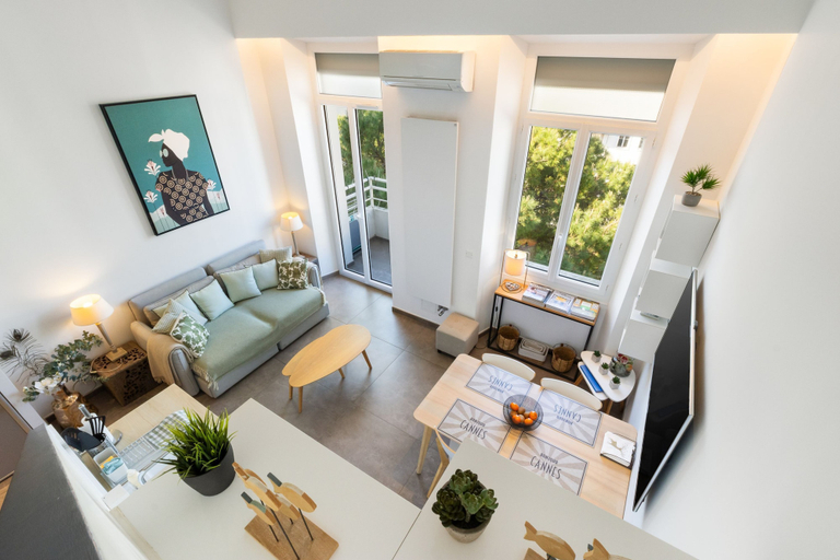 Room 4, 405 Le Blue in Cannes, Alpes-Maritimes