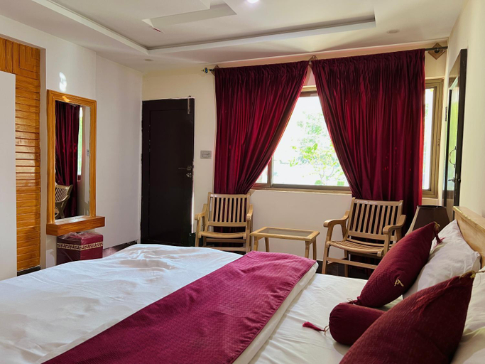 Bedroom 2, Hotel Travellodge Skardu, Northern Areas