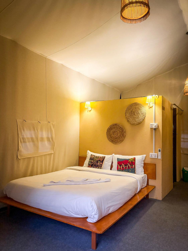 Bedroom 5, Hotel Tharu Garden, Narayani