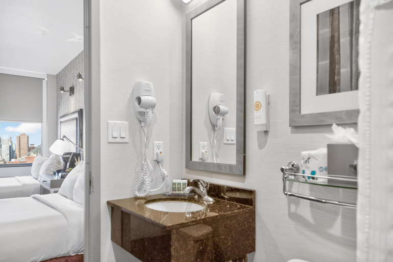 Bathroom 4, Times Square West Hotel, BW Signature Collection, New York