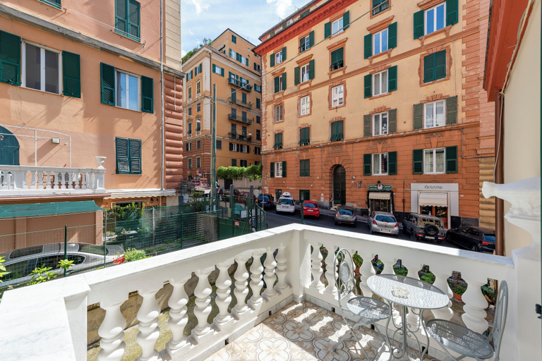 Rooftop terrace 3, Central Apartment With Private Parking in Genova, Genova