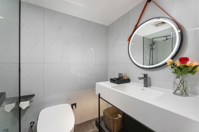Bathroom 4, PINHOTEL - Beijing Road Pedestrian Street Park Front Subway Station, Guangzhou