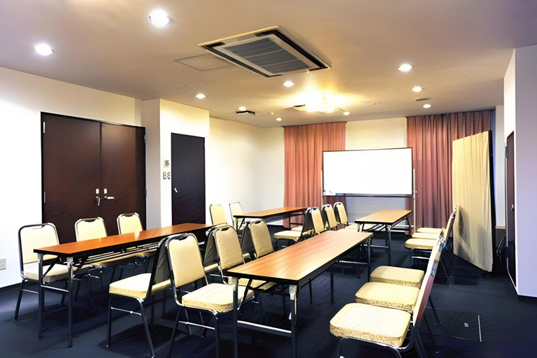 Business Facilities, Comfesta inn KABE, Ōme