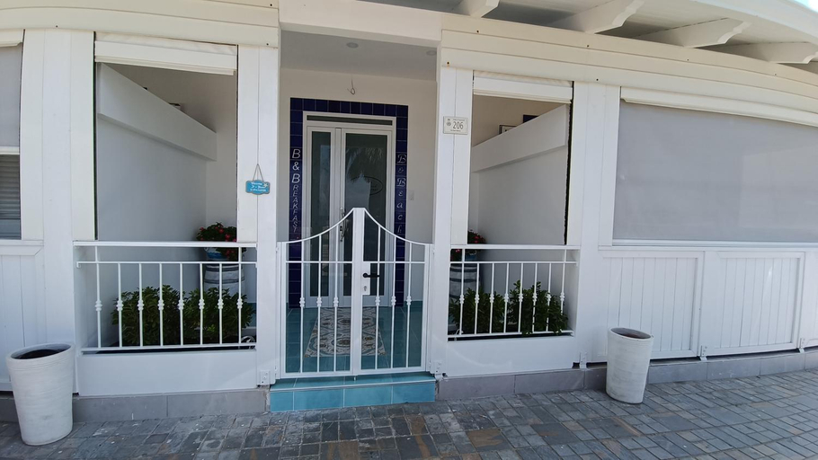 Exterior & Views, B & Beach, Salerno