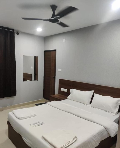 Room 4, Kamadhenu Comforts, Uttara Kannada