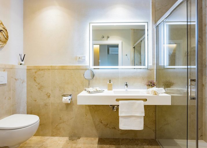 Bathroom 5, Boutique Hotel Cortijo Landete, Granada