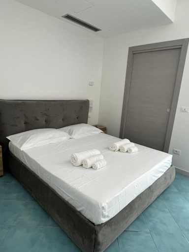Bedroom 4, IL DIAMANTE SUL MARE, Cosenza