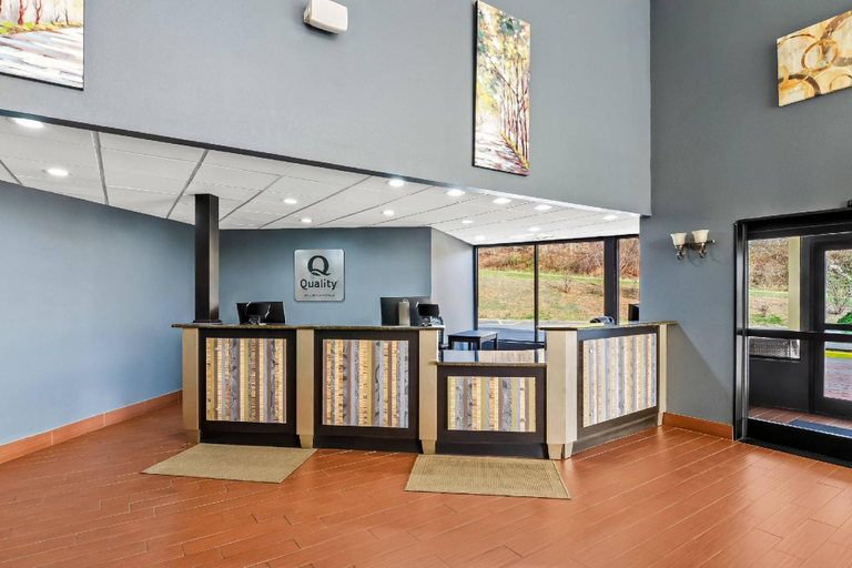 Public Area 2, Quality Inn Hillsville, Carroll