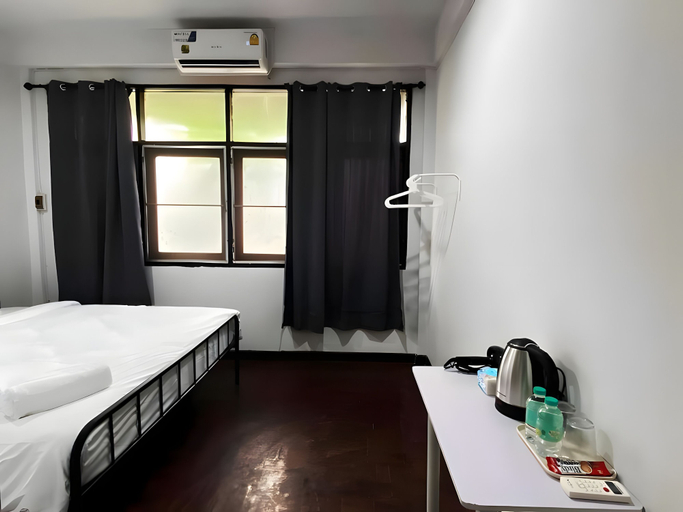 Room 4, BAO The Giant Swing, Phra Nakhon