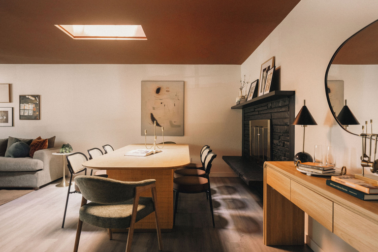 Interior 2, Zenobi Haus, Adams