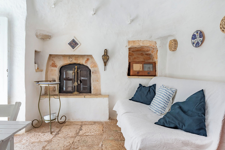 Living area, Trullo Nicolo With Pool Martina Franca, Taranto