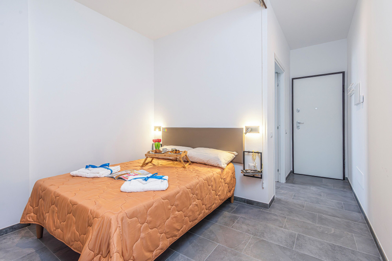 Room 3, Always Traveling Near The City Center, Olbia-Tempio