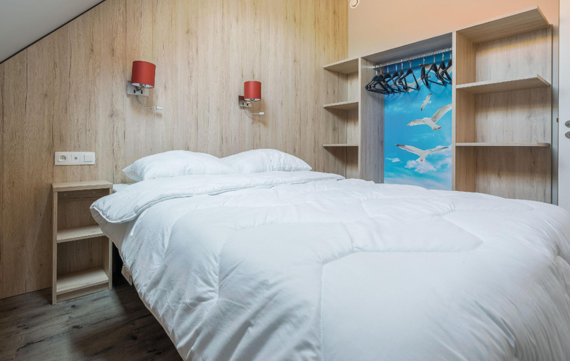 Bedroom 4, Holiday Suites Westende, West-Vlaanderen