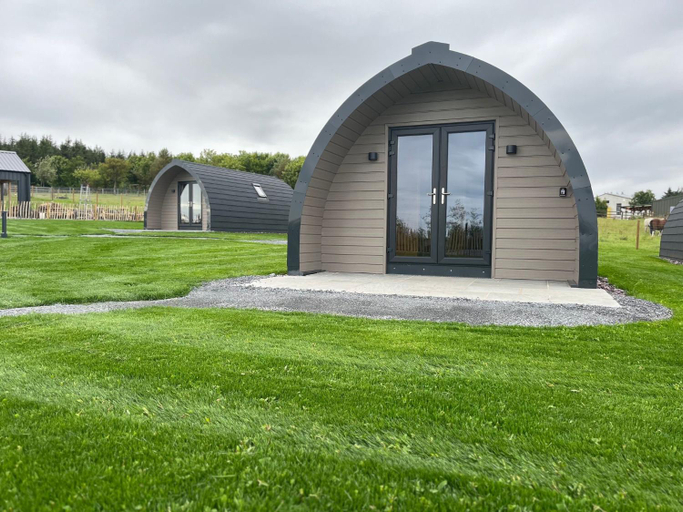 Others 5, Leahys Pod Park