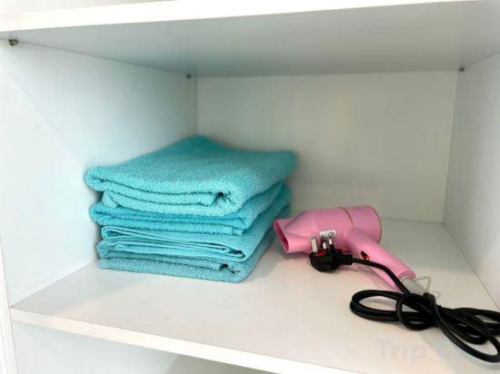 Others 2, Straits Garden Suites,Jelutong, Pulau Penang