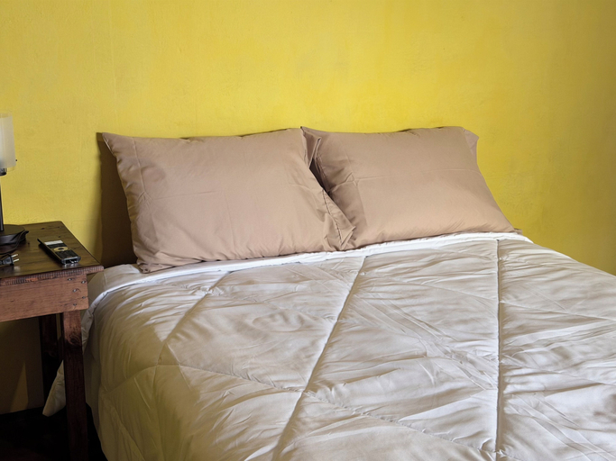 Room 4, Hotel Itzel, Cobán