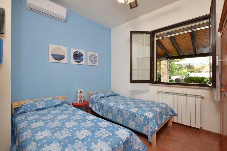 Others 3, Villa Torres, Ragusa