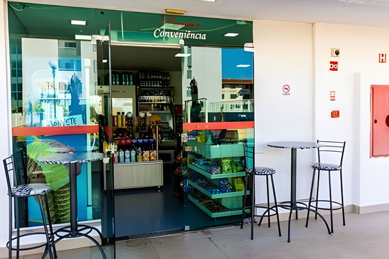 Food & Drinks, OZPED Flats Particulares Premier, Brasília