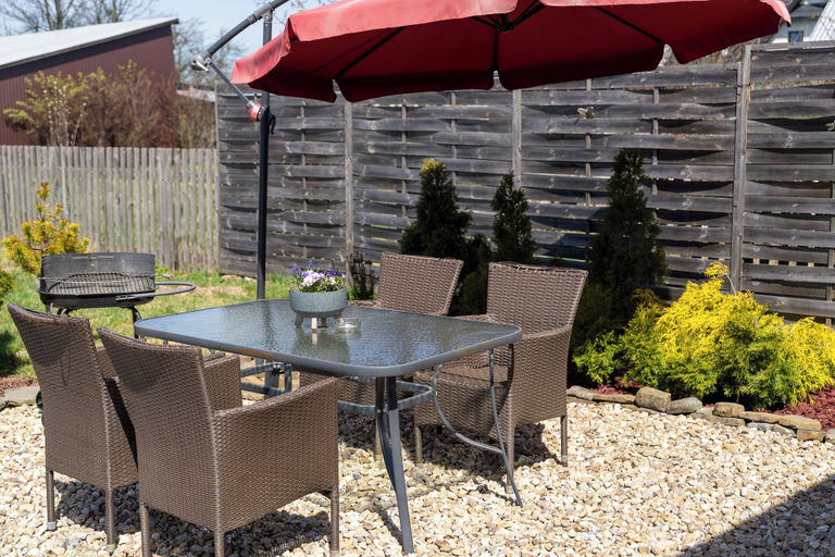 Garden 2, RentPlanet Góralski Domek w Chochołowie, Nowy Targ