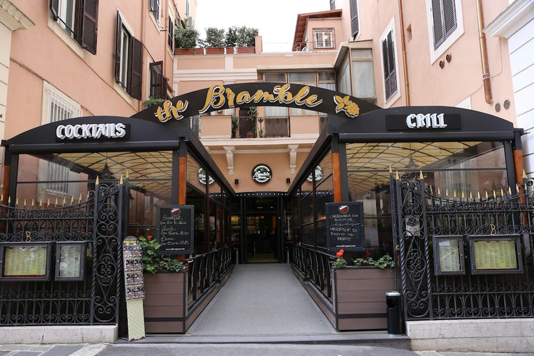 Exterior & Views 2, Alessandro Palace & Bar - Hostel, Rome