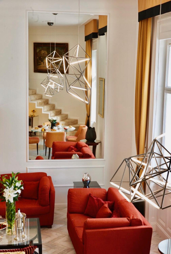 Others 5, BPR - King Street Design Apartment for 12, Budapesti
