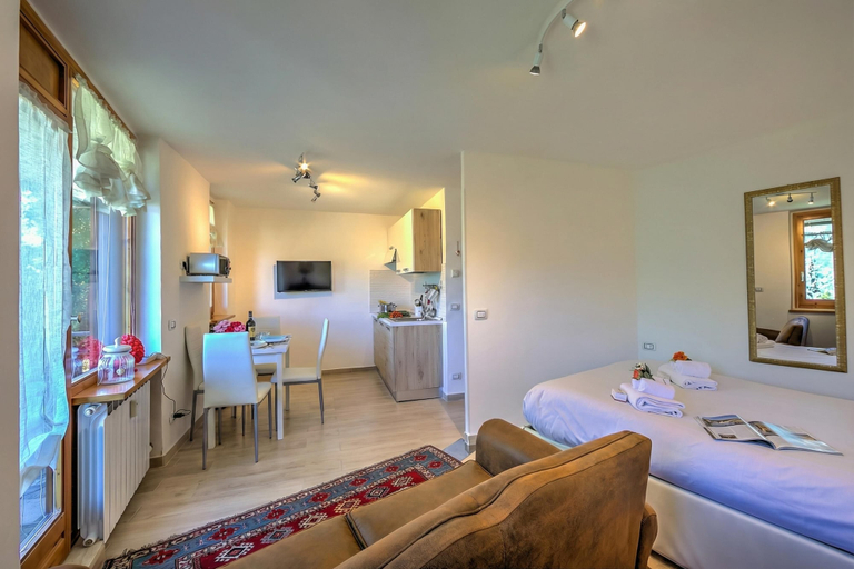 Living area, Studio La Borracina Mountain View, Torino